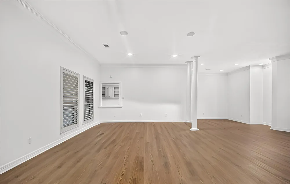 4415 Country Club View Baytown, TX 77521