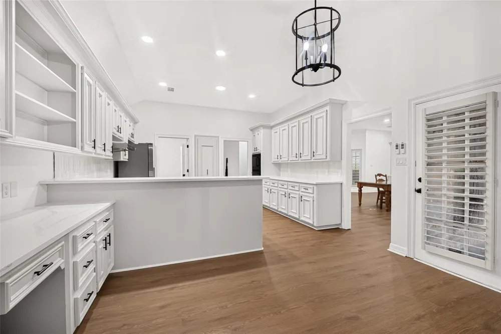4415 Country Club View Baytown, TX 77521