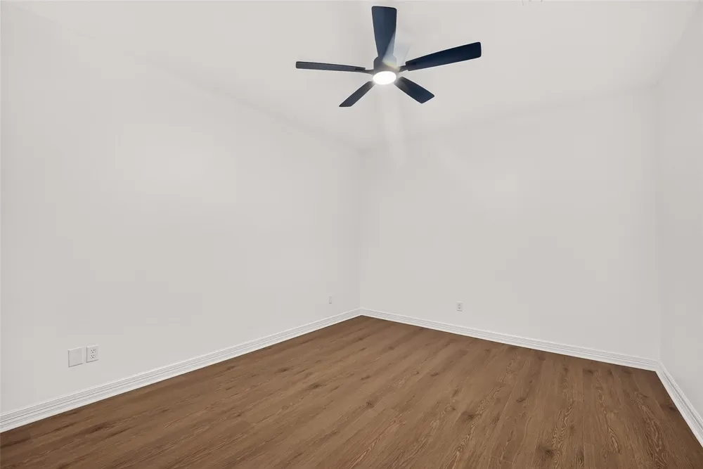 4415 Country Club View Baytown, TX 77521