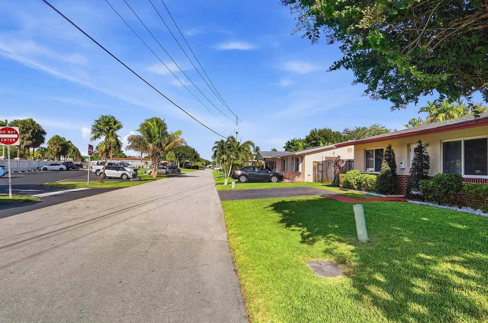 2908 NW 48TH STREET Tamarac, FL 33309