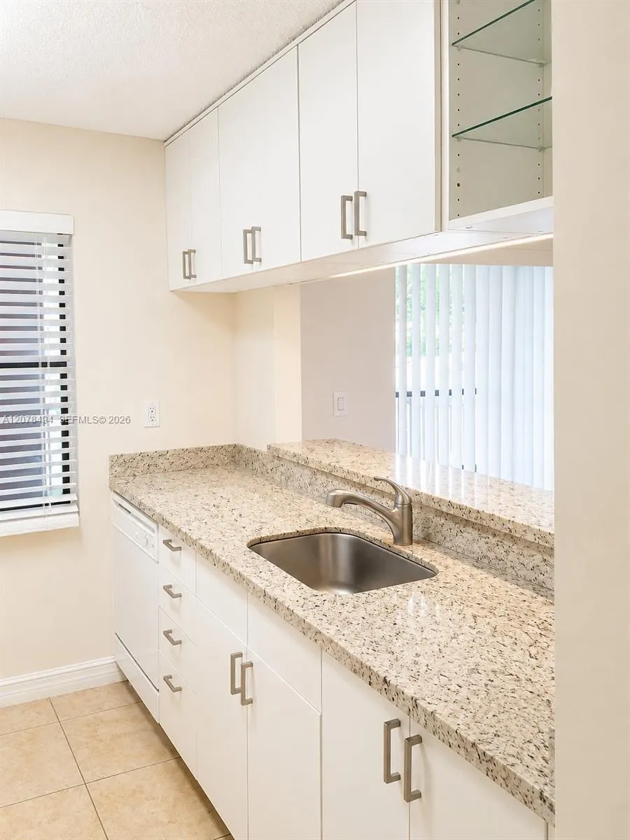 3396 Foxcroft Rd #316 Miramar, FL 33025