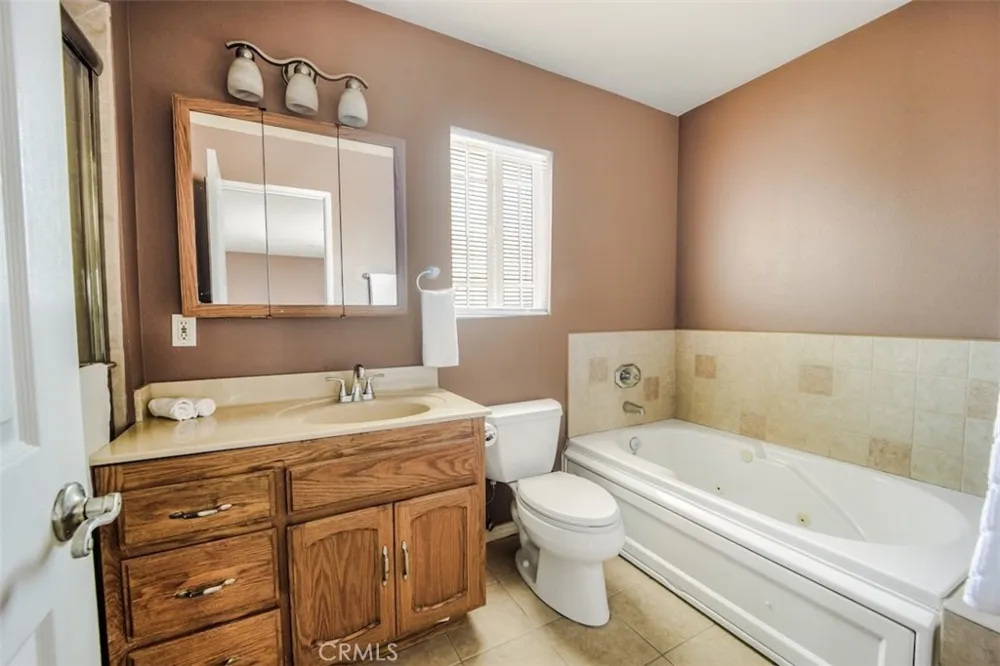 10134 Summer Santa Fe Springs, CA 90670