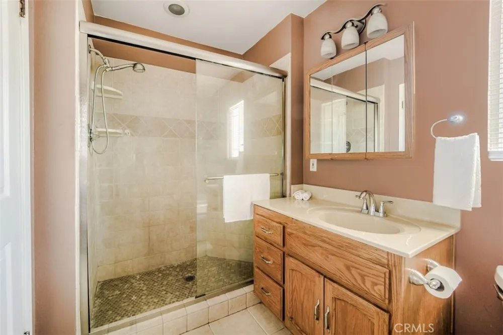 10134 Summer Santa Fe Springs, CA 90670