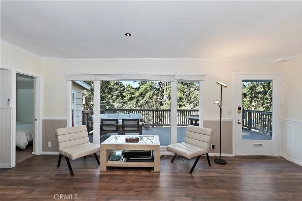 831 Blue Ridge Lake Arrowhead, CA 92385