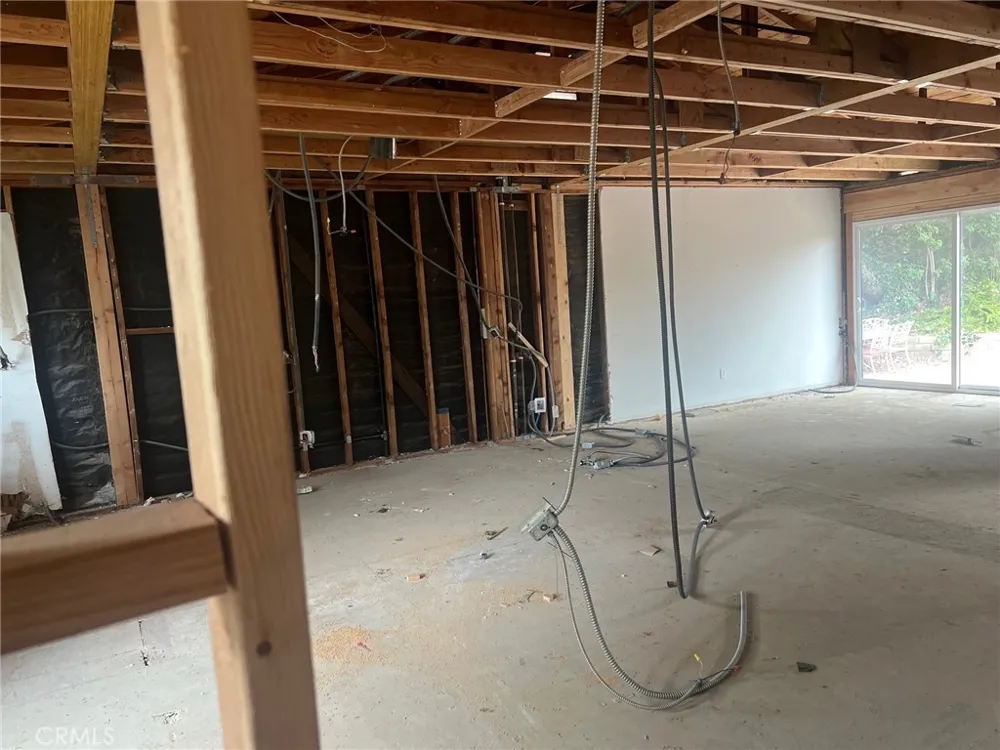 12753 Goethe Granada Hills, CA 91344