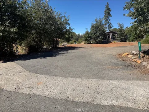 1611 Timber Walk