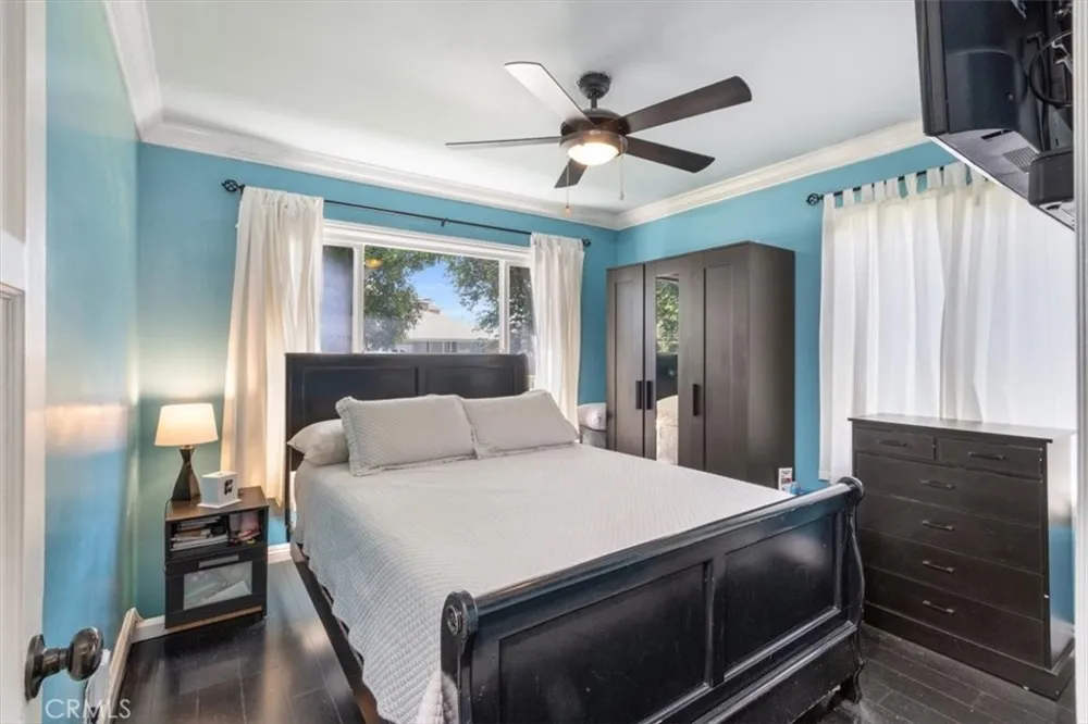 4647 Dunrobin Lakewood, CA 90713