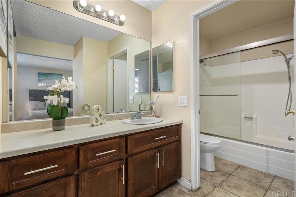 10290 Black Mountain Road #215 San Diego, CA 92126