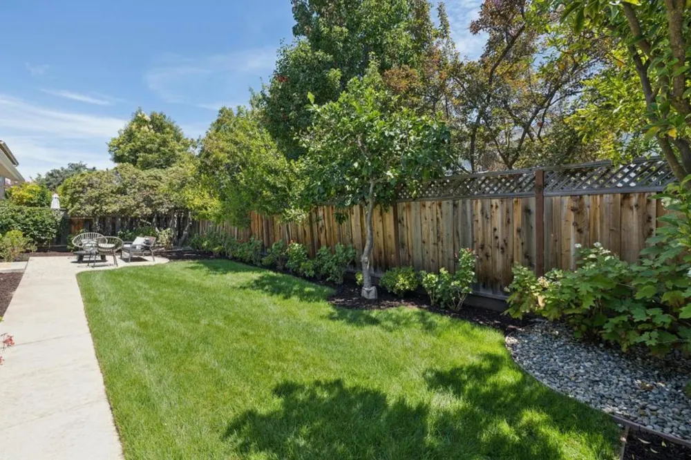 1086 Robbia Drive Sunnyvale, CA 94087