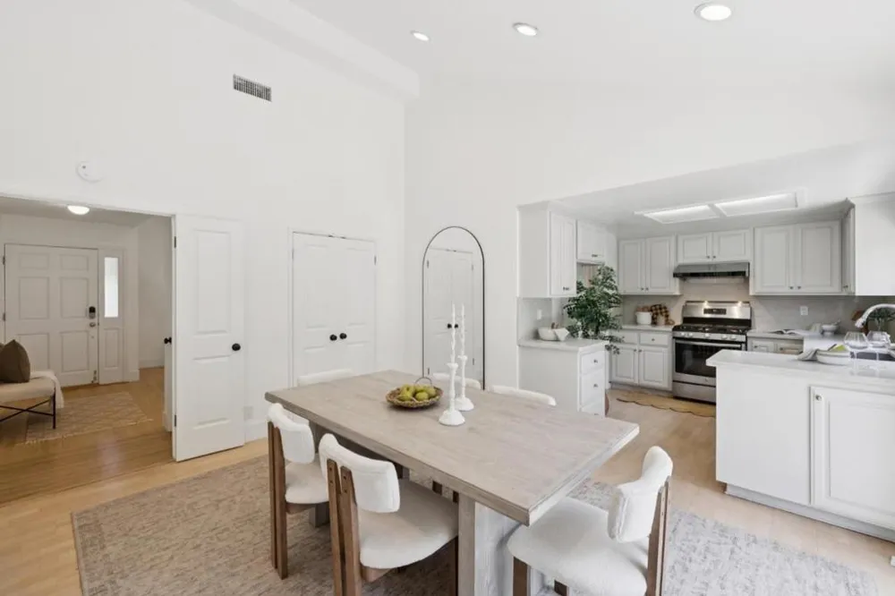 1086 Robbia Drive Sunnyvale, CA 94087