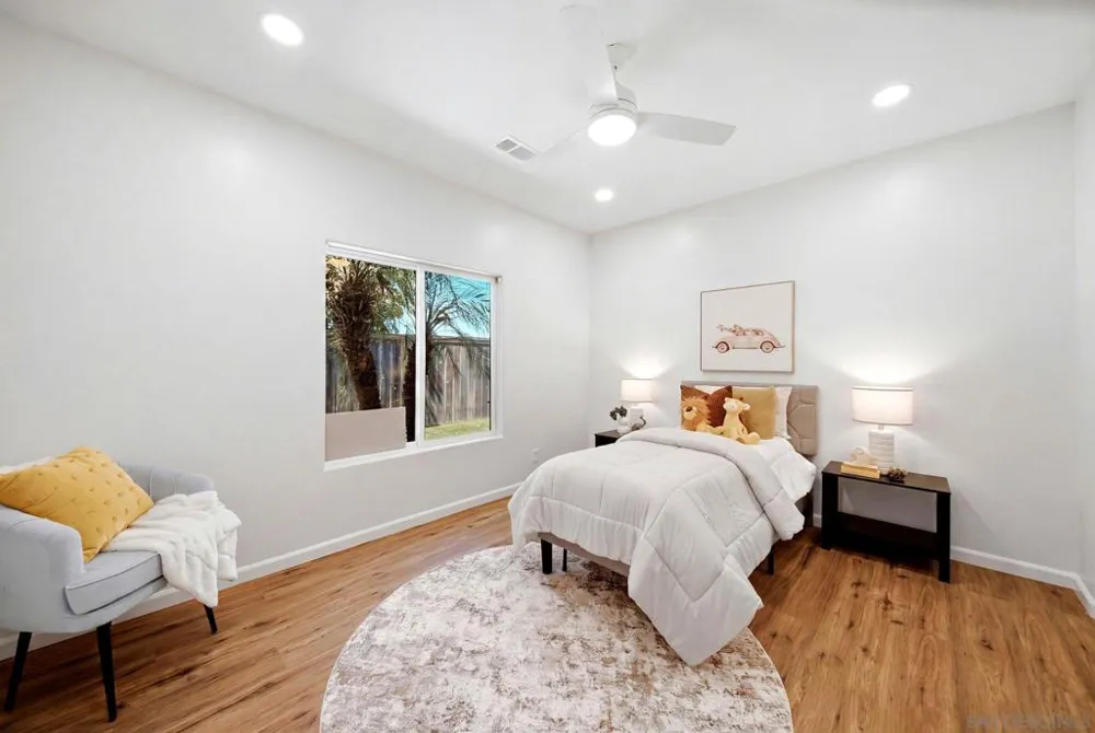 3642 Luna Ave San Diego, CA 92117