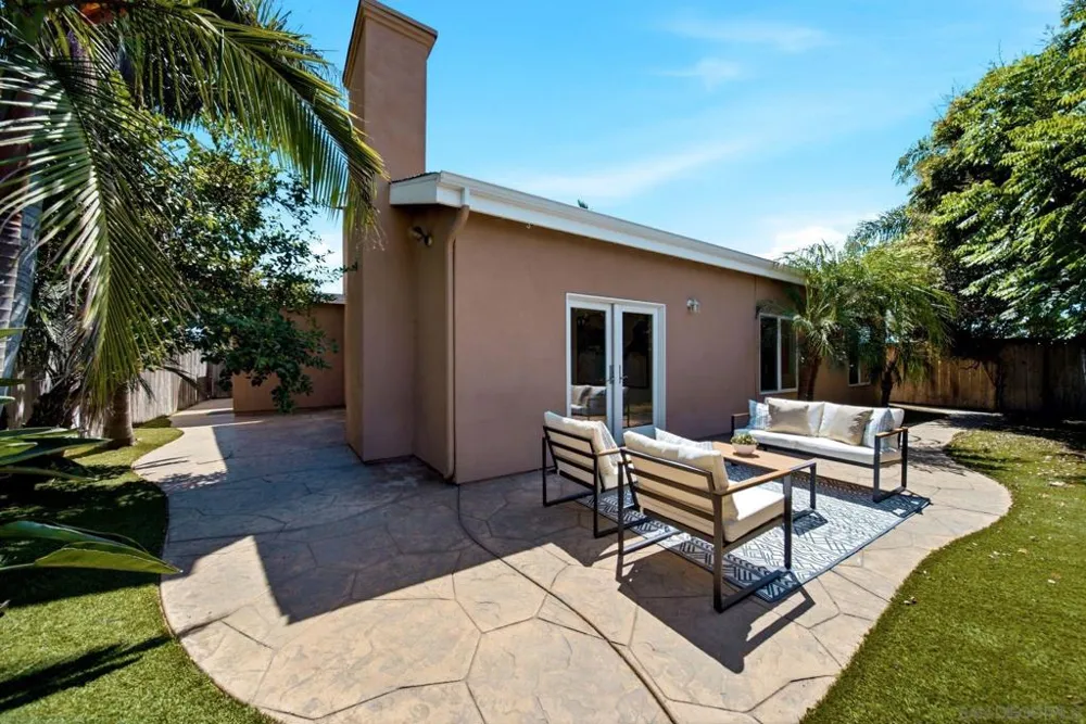 3642 Luna Ave San Diego, CA 92117