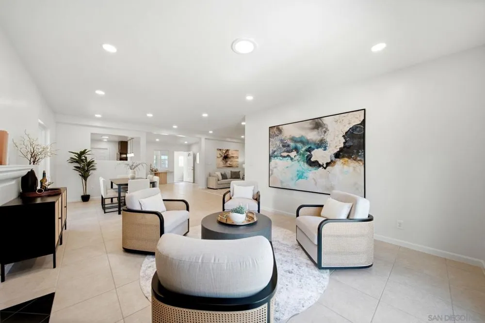 3642 Luna Ave San Diego, CA 92117