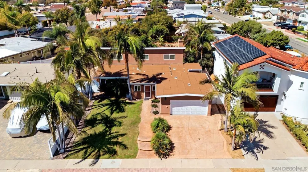 3642 Luna Ave San Diego, CA 92117