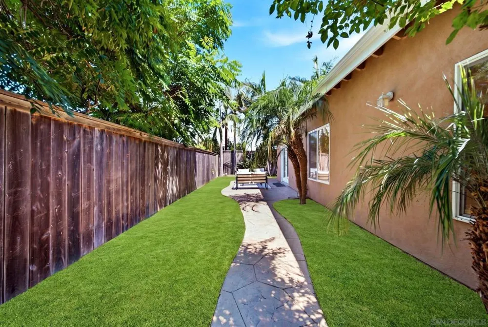 3642 Luna Ave San Diego, CA 92117