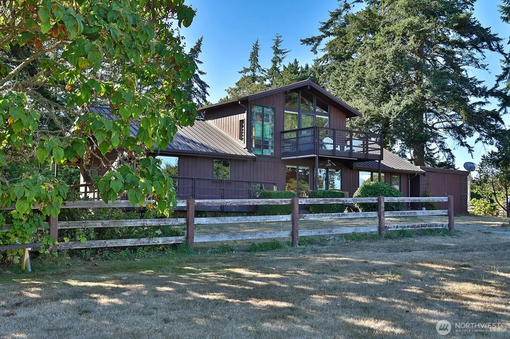 6065 McMaster Road Freeland, WA 98249