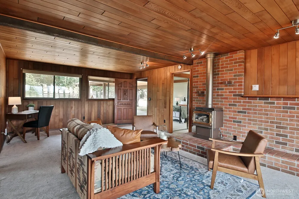 6065 McMaster Road Freeland, WA 98249