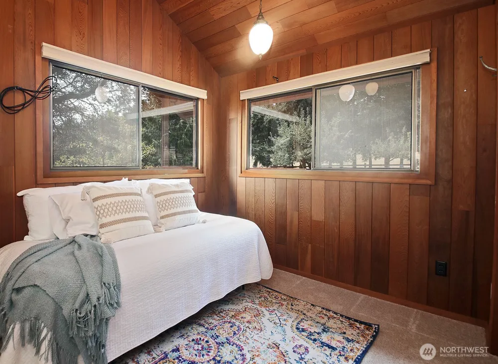 6065 McMaster Road Freeland, WA 98249