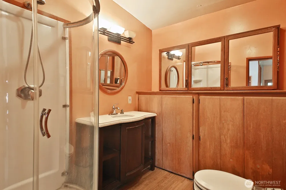 6065 McMaster Road Freeland, WA 98249