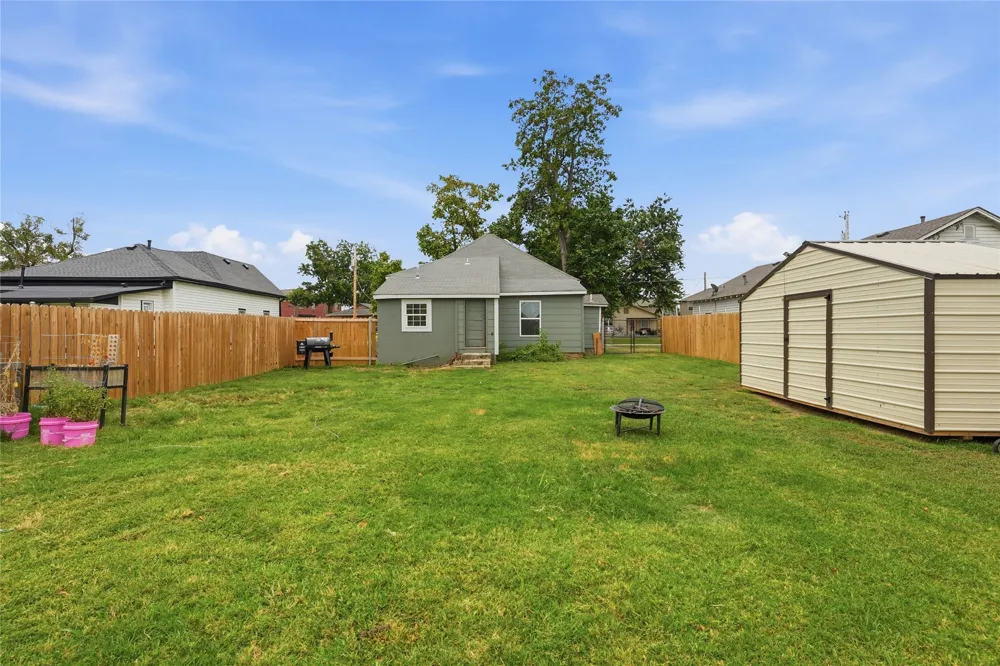415 S Cherokee Avenue Claremore, OK 74017