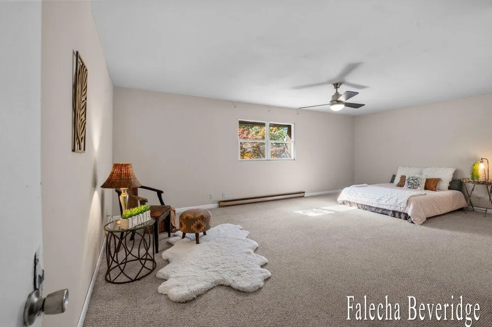 6989 Hiawatha Drive Coloma Charter Township, MI 49038