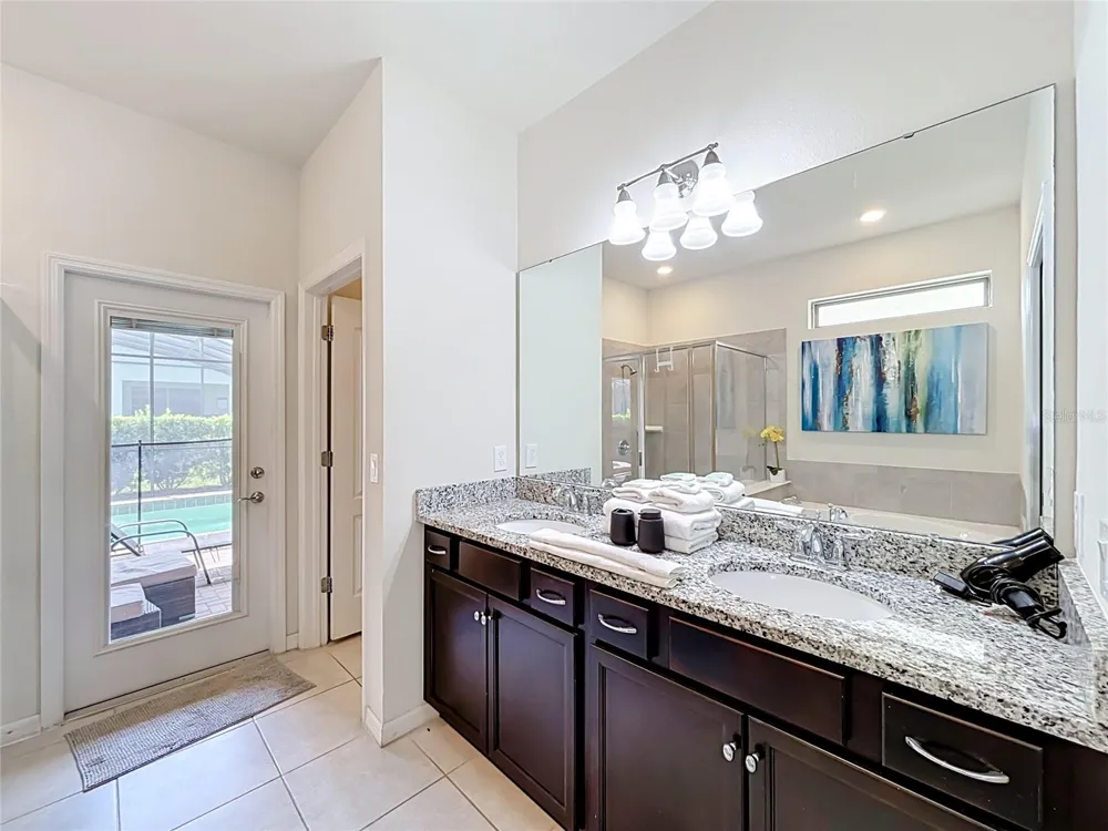 5485 MISTY OAK CIRCLE Davenport, FL 33837