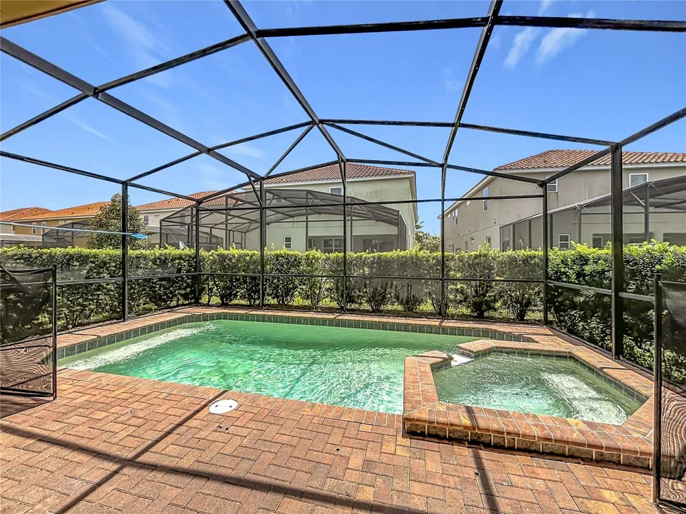 5485 MISTY OAK CIRCLE Davenport, FL 33837