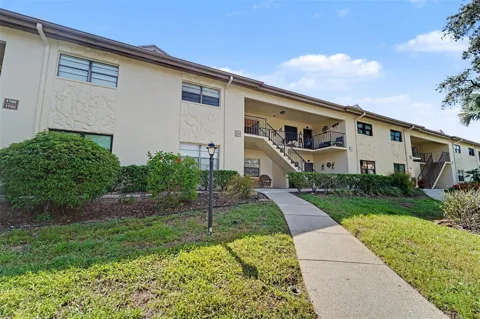 1702 SEASCAPE CIRCLE #203
