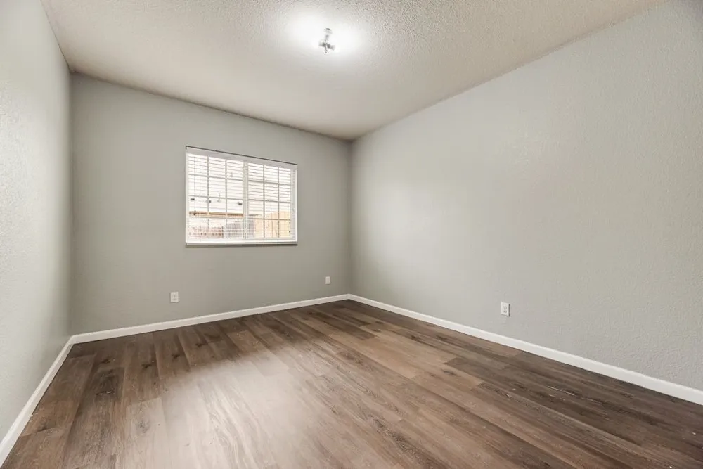259 Saddlebrook Lane Waxahachie, TX 75165