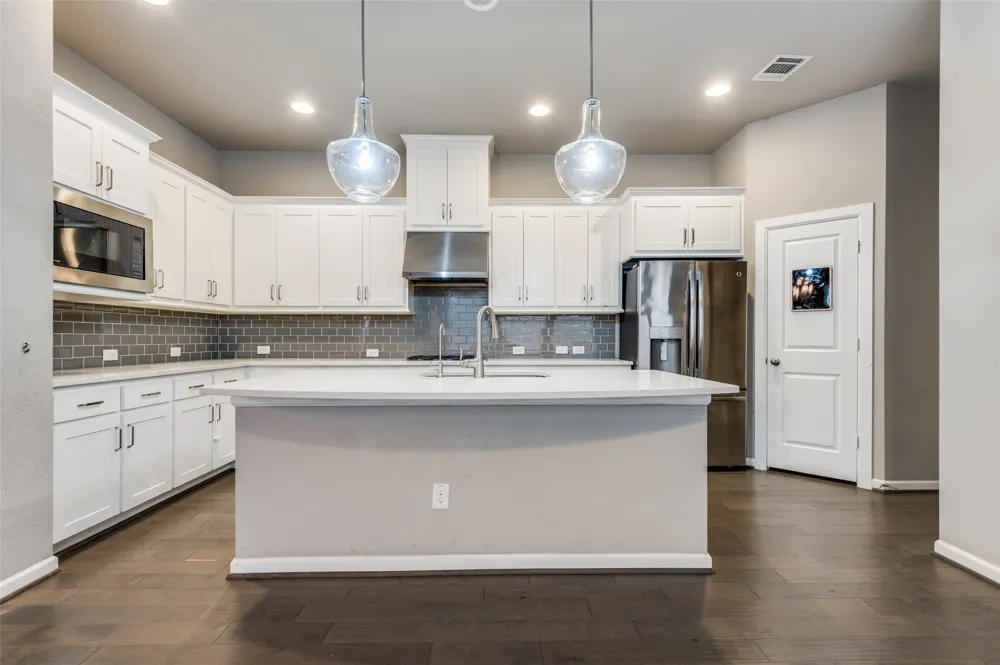 6739 Palo Duro Drive Irving, TX 75063