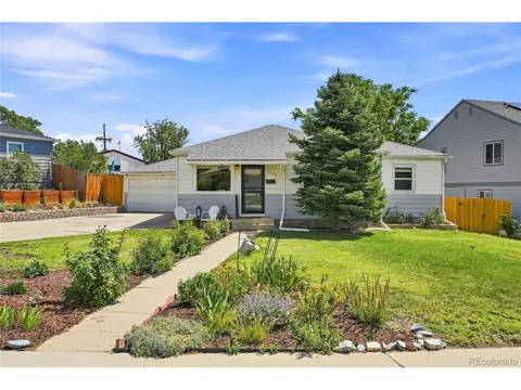 2130 Hoyt Drive