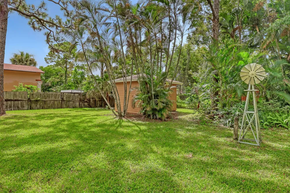 17212 130th Avenue Jupiter, FL 33478