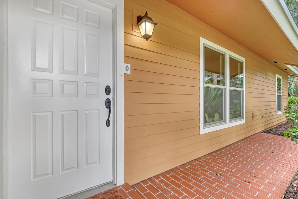 17212 130th Avenue Jupiter, FL 33478
