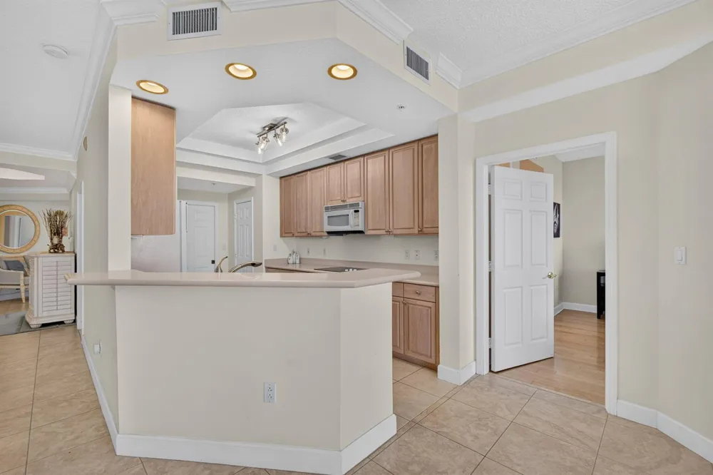 221 Ocean Grande Boulevard #407 Jupiter, FL 33477