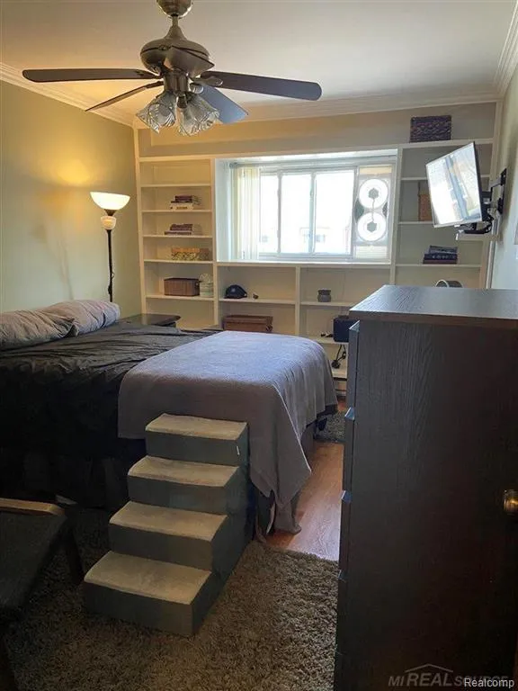 7485 Woodview Street #3 Westland City, MI 48185