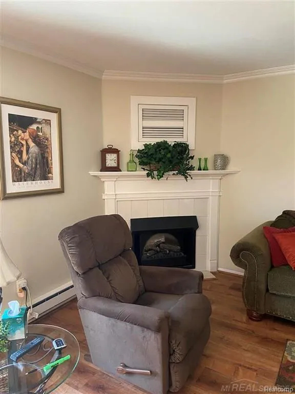 7485 Woodview Street #3 Westland City, MI 48185