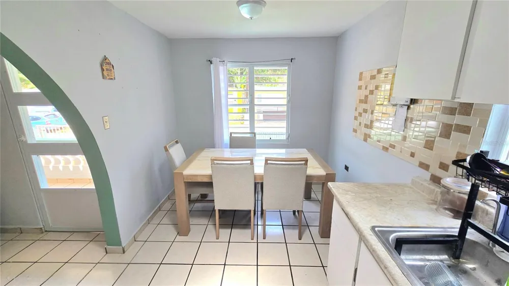 CALLE SAN JUAN BO. CORTES #396 Manati, PR 00674