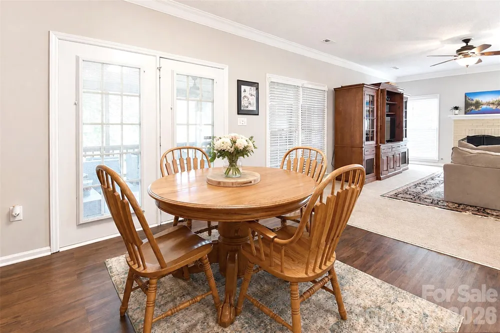 3837 Beauvista Drive Charlotte, NC 28269