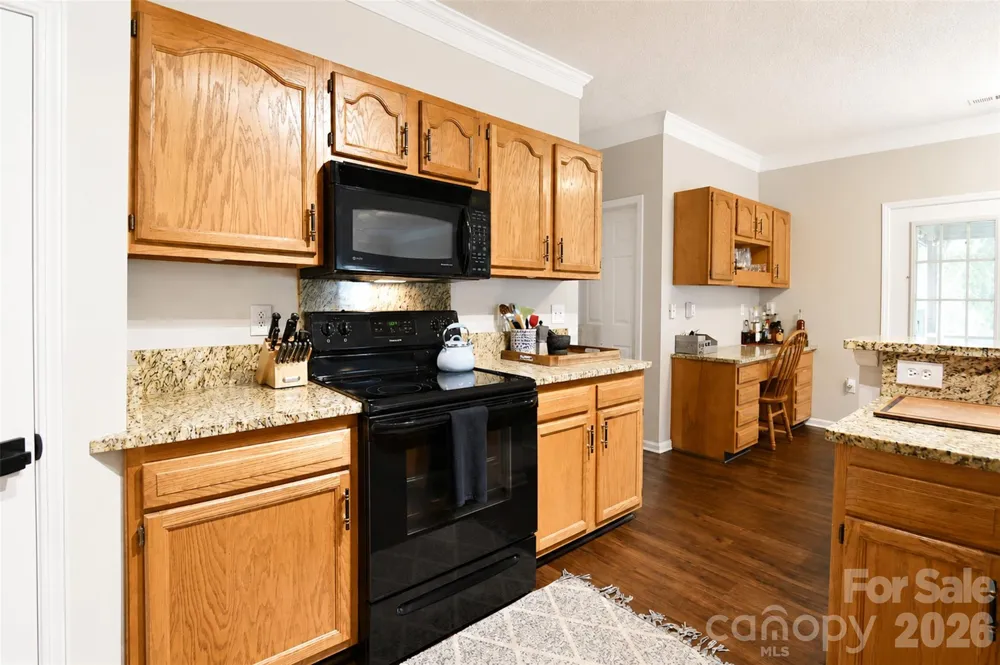 3837 Beauvista Drive Charlotte, NC 28269