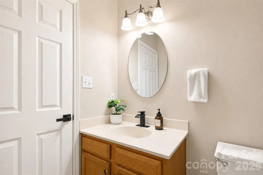 3837 Beauvista Drive Charlotte, NC 28269