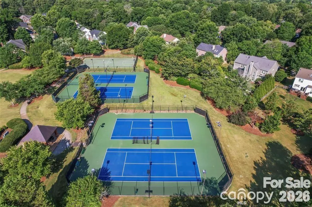3837 Beauvista Drive Charlotte, NC 28269