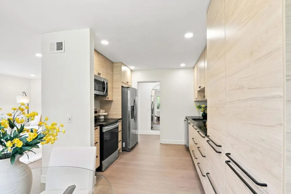 777 San Antonio Road #78 Palo Alto, CA 94303