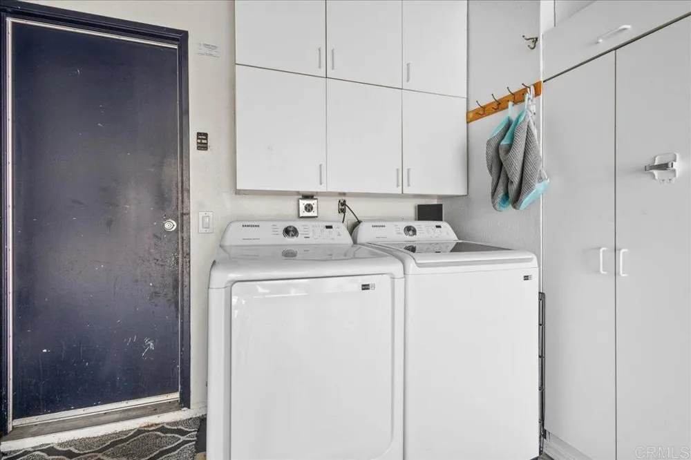 1465 E Lexington Avenue #10A El Cajon, CA 92019