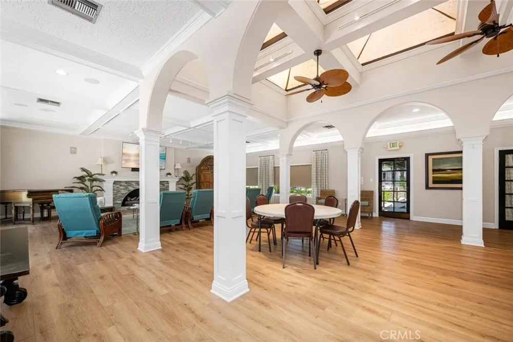 16422 Poipu Ln Huntington Beach, CA 92649