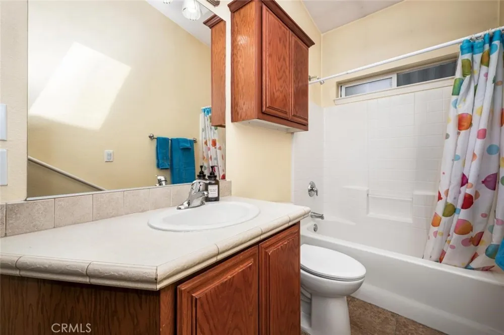16422 Poipu Ln Huntington Beach, CA 92649
