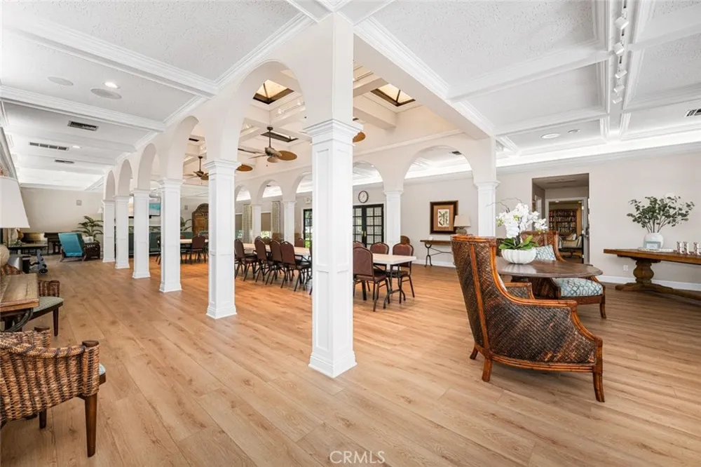 16422 Poipu Ln Huntington Beach, CA 92649