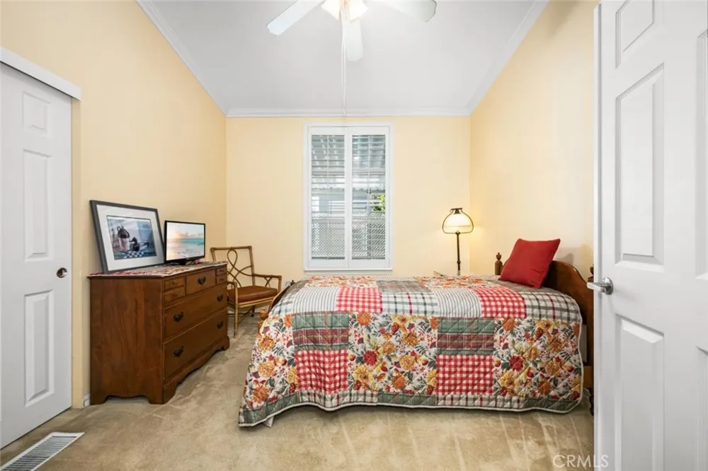 16422 Poipu Ln Huntington Beach, CA 92649