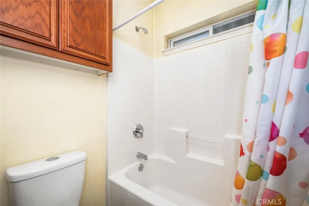 16422 Poipu Ln Huntington Beach, CA 92649