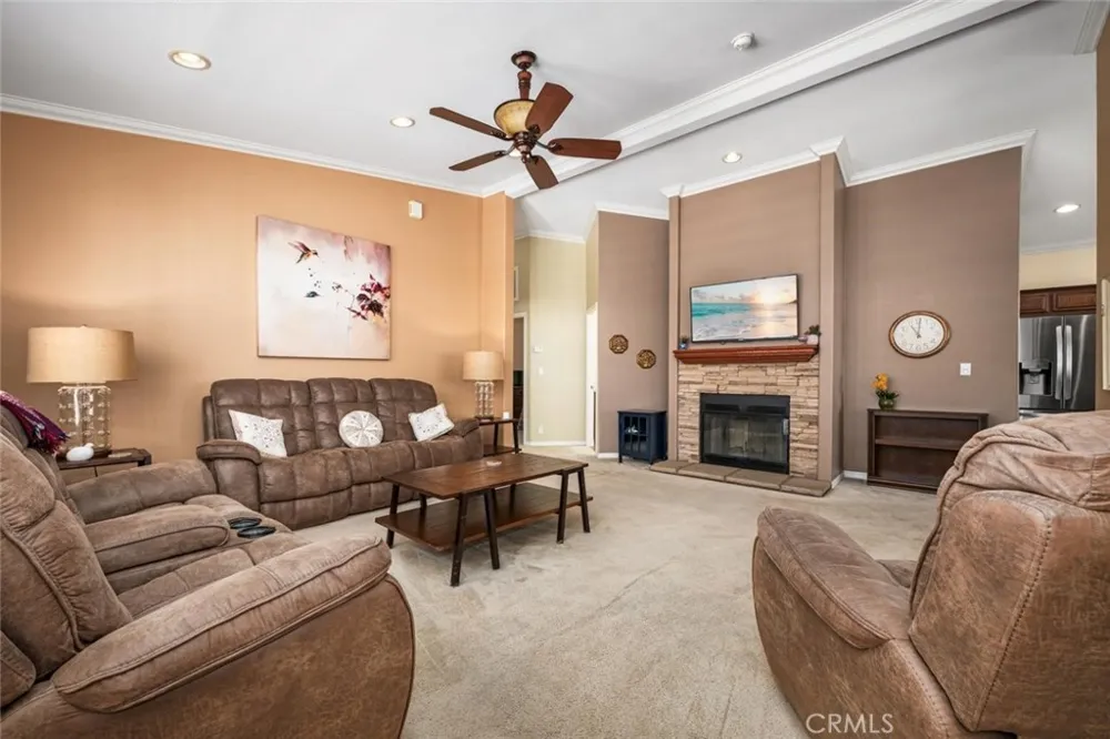 16422 Poipu Ln Huntington Beach, CA 92649
