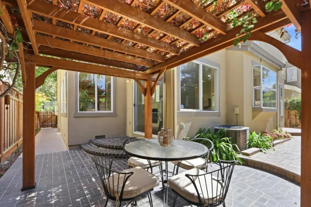 1511 Rosecrest Terrace San Jose, CA 95126